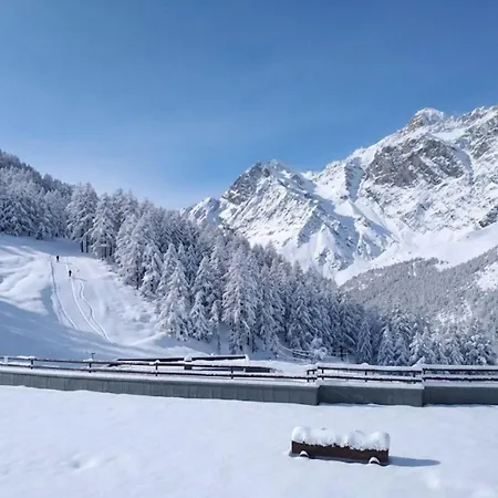 Genepy Cervinia Vda Vacanze In Vetta Cir 0252 公寓
